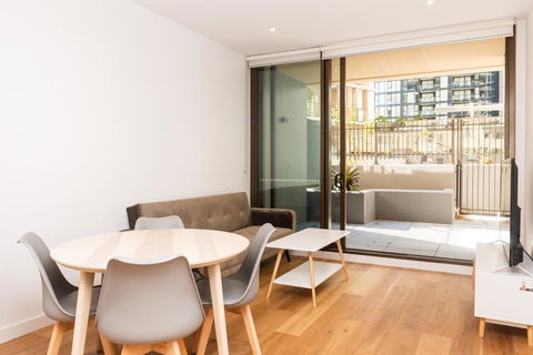Modern Apartment In Darling Harbour - Tourism Canberra 0