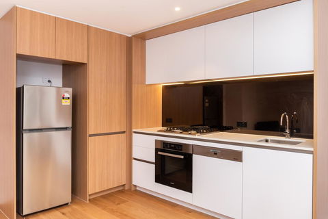 Modern Apartment In Sydney's CBD - Tourism Canberra 2