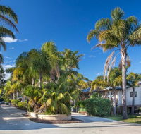 Mollymook Caravan Park - Tourism Canberra