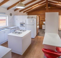 Mollymook Fantastic Holiday House - Tourism Canberra