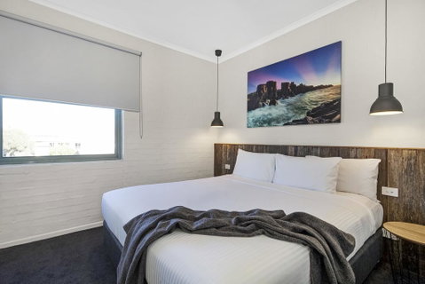 Moonlight Bay Apartments - Tourism Canberra 2