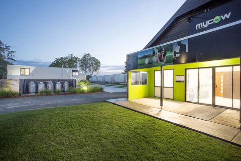Mycow Accommodation Mackay - Tourism Canberra 0