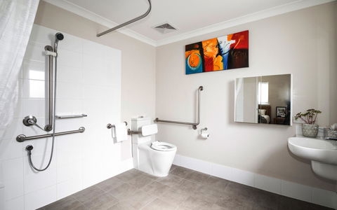 Airport Apartments By Vetroblu - Tourism Canberra 11
