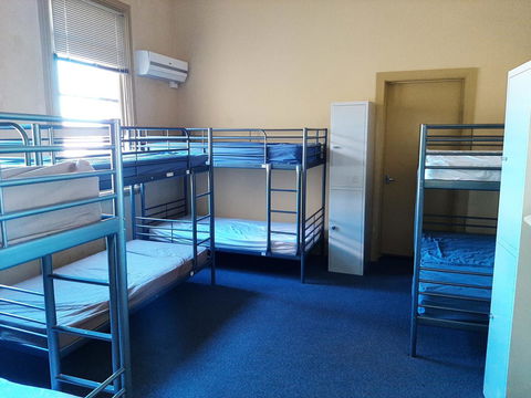 Fremantle Beach Backpackers - Tourism Canberra 6