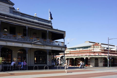 Suffolk House - Tourism Canberra 20