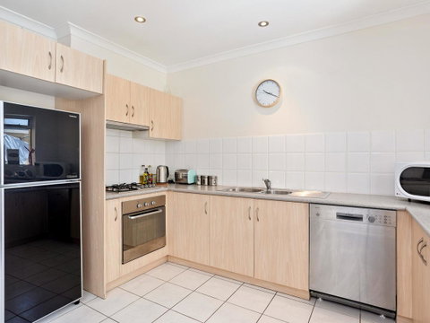 Cooper Street - Tourism Canberra 25