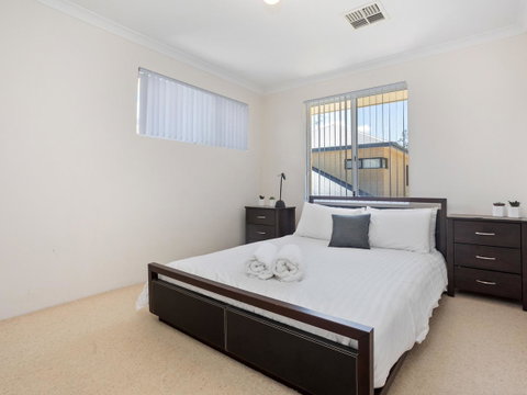 Cooper Street - Tourism Canberra 18