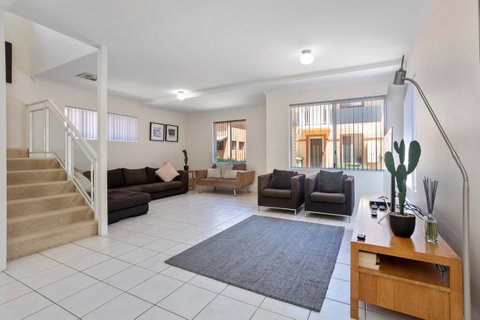 Cooper Street - Tourism Canberra 3