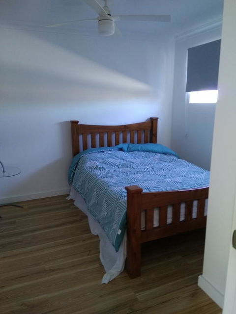 DIANELLA Budget Rooms Happy Place To Stay - Tourism Canberra 15