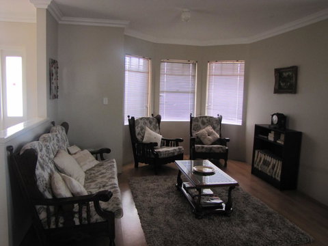 Ocean View Retreat - Tourism Canberra 21