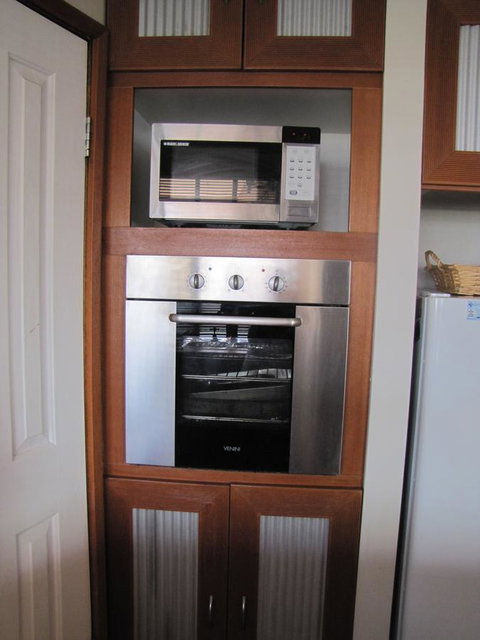 Ocean View Retreat - Tourism Canberra 13