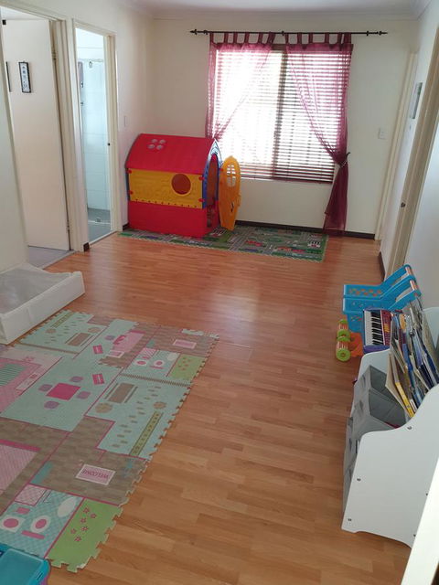 The Entertainer - Tourism Canberra 19