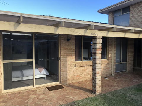 Dampier House Mullaloo-Perth - Tourism Canberra 5