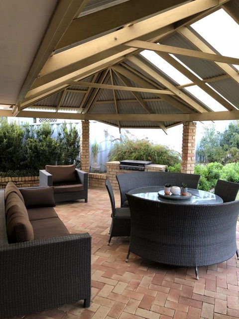 Dampier House Mullaloo-Perth - Tourism Canberra 1