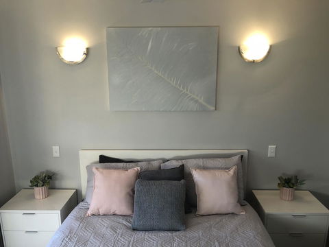 Dampier House Mullaloo-Perth - Tourism Canberra 3