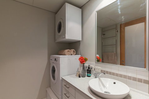 Cloisters - Tourism Canberra 17