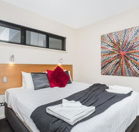 508 Stupendous sunsets  views pool gym parking - Tourism Canberra