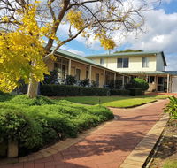 Park Avenue Holiday Units - Tourism Canberra