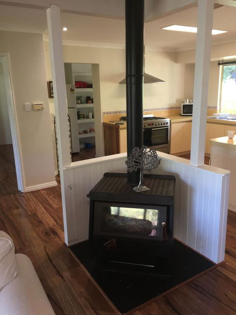 Tegwan's Nest Holiday Home - Tourism Canberra 26