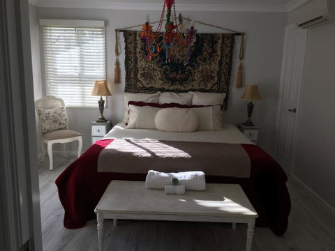 Applegate Lane Chalet - Tourism Canberra 7