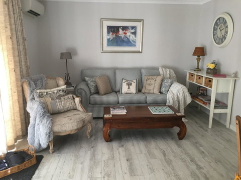 Applegate Lane Chalet - Tourism Canberra 10