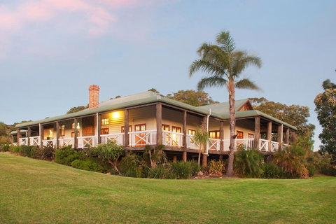 The Farmhouse - Tourism Canberra 0