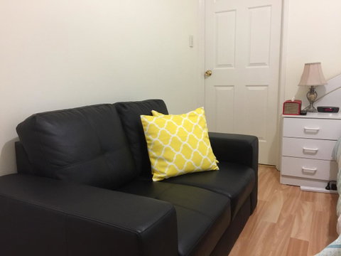 The Royal Dolphin Bed & Breakfast Safety Bay - Tourism Canberra 2