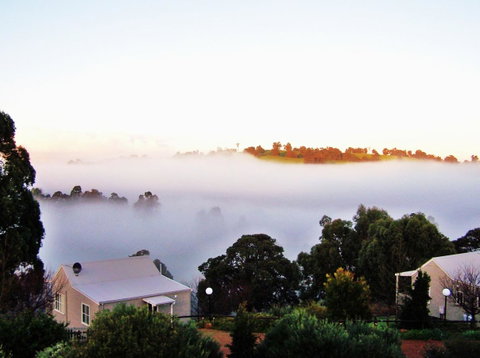 Balingup Highview Chalets - Tourism Canberra 41