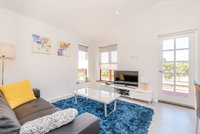 Book Chittering Accommodation Vacations Tourism Canberra Tourism Canberra