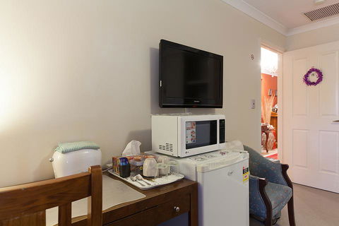Arcadian Bed & Breakfast - Tourism Canberra 22