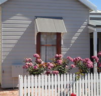 Bluebird Cottage - Tourism Canberra