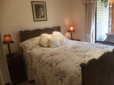 Nivalis Bed And Breakfast - Tourism Canberra 12