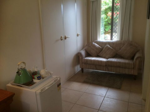 Nivalis Bed And Breakfast - Tourism Canberra 24