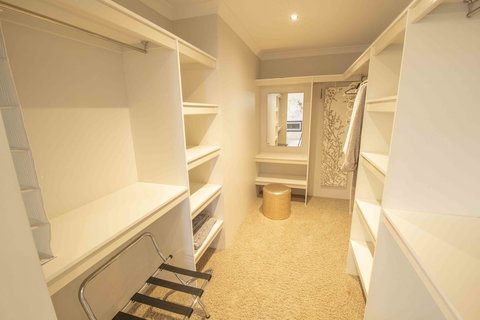 Magnificent Beach Retreat - Tourism Canberra 9