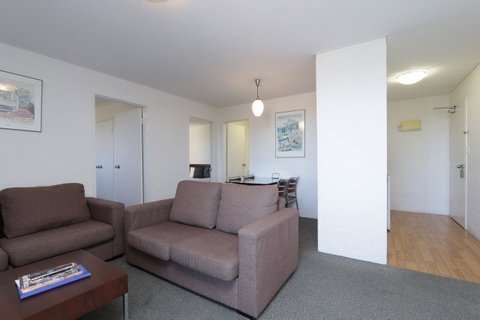 Atrium Hotel Mandurah - Tourism Canberra 41