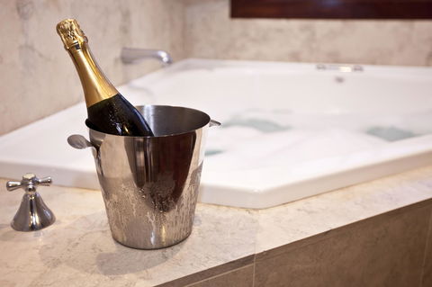 Caves House Hotel & Apartments Yallingup - Tourism Canberra 1