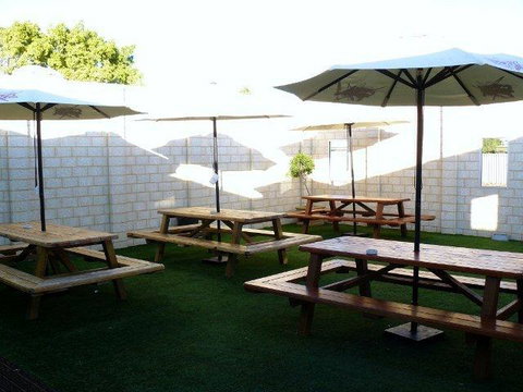 Jurien Bay Hotel Motel - Tourism Canberra 22