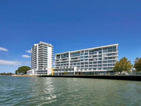 The Sebel Mandurah - Tourism Canberra 0