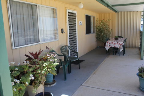 Jurien Beachfront Holiday Units - Tourism Canberra 2