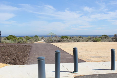 Jurien Beachfront Holiday Units - Tourism Canberra 11