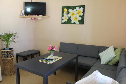 Jurien Beachfront Holiday Units - Tourism Canberra 3