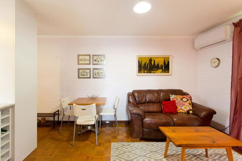 The Local - Fremantle Apartment - Tourism Canberra 5