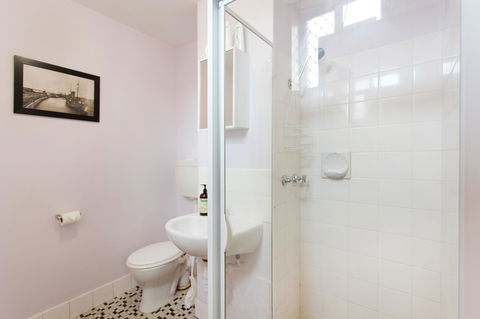 The Local - Fremantle Apartment - Tourism Canberra 7