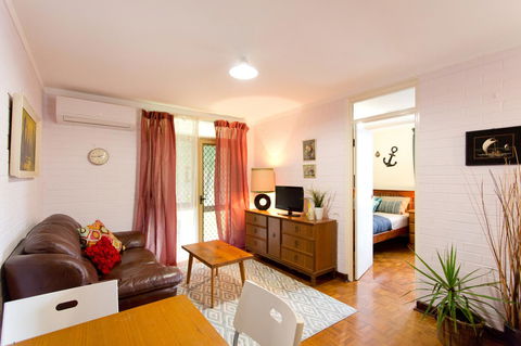 The Local - Fremantle Apartment - Tourism Canberra 4