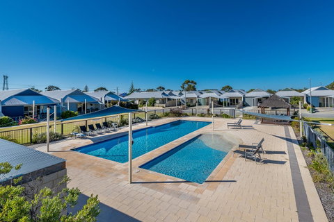 Seafront Unit 60 - Tourism Canberra 9