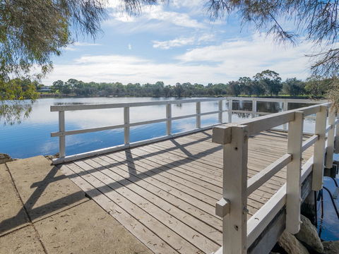 Ascot On Swan Bed & Breakfast - Tourism Canberra 13