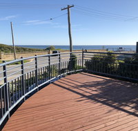 Halls Head Beach House - Tourism Canberra