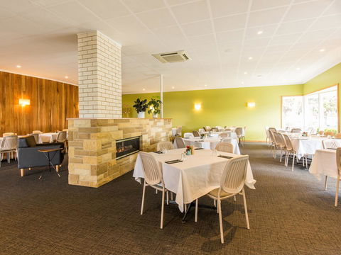 Riverfront Motel & Villas - Tourism Canberra 24