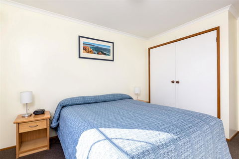 Riverfront Motel & Villas - Tourism Canberra 41