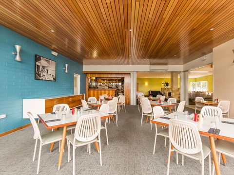 Riverfront Motel & Villas - Tourism Canberra 6